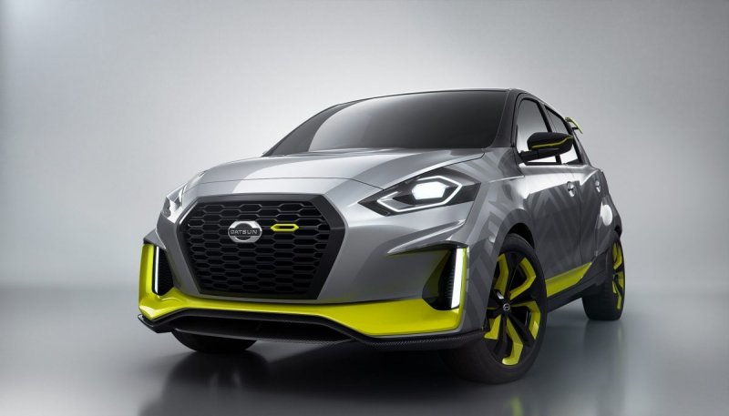 Datsun-GO-live-concept-premieres-at-GIIAS-2017_1.jpg.ximg.l_12_m.smart.jpg