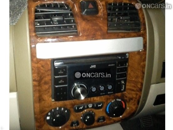 Force-Motors-One-dashboard-center-console.jpg