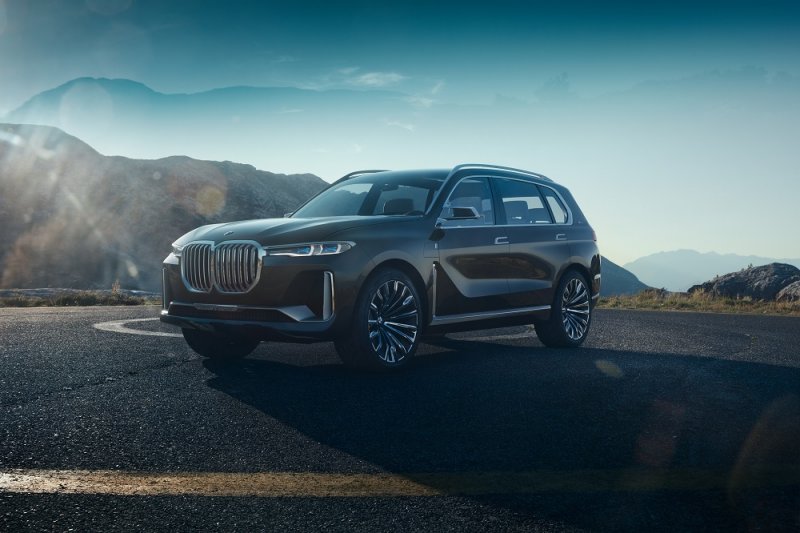 The BMW X7 Concept.jpg