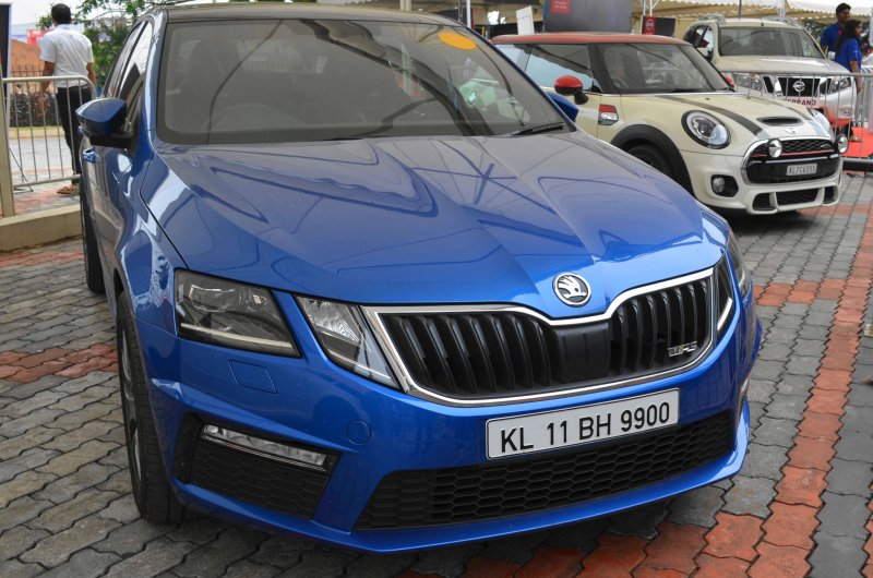 Skoda-Octavia-vRS.JPG