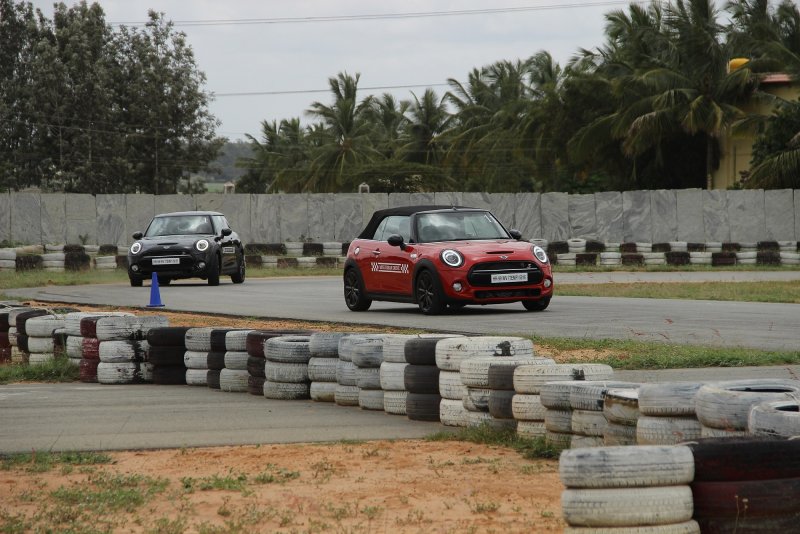 03 MINI Convertible Cooper S in action at MINI Urban Drive in Bangalore.JPG