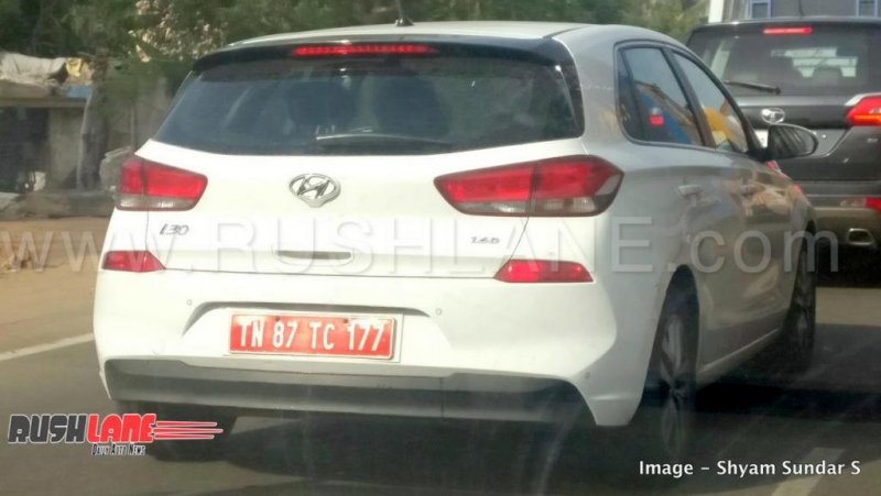 hyundai-i30-diesel-spied-creta-verna-engine-india-1.jpg