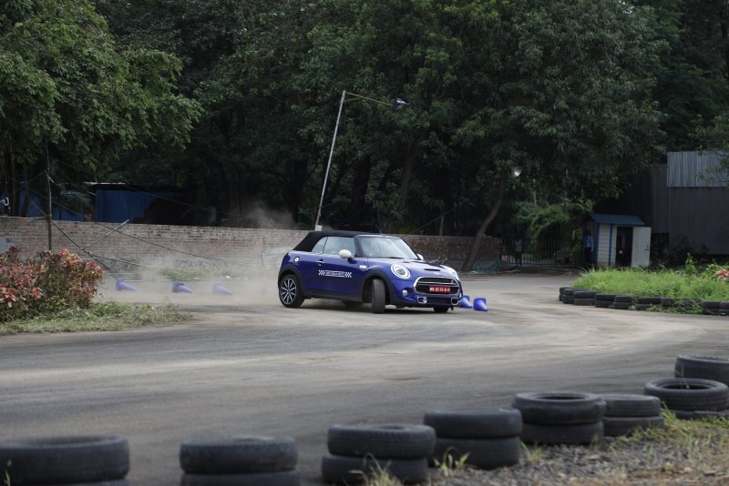 02 MINI Urban Drive in Mumbai.JPG