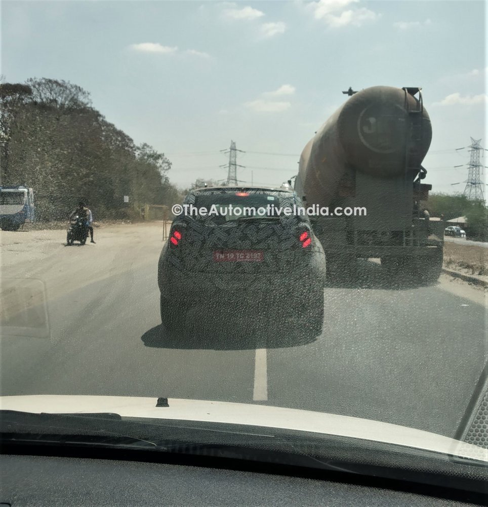 Renault-Duster-Facelift-3.jpeg