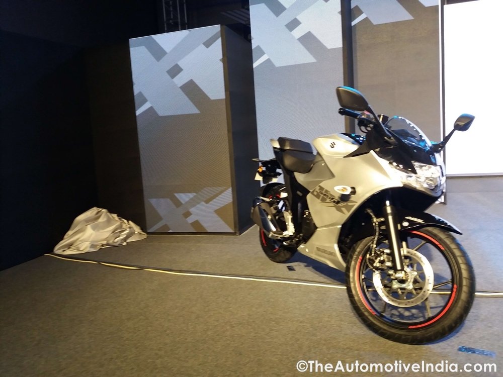 Suzuki-Gixxer-Launch-04.jpg