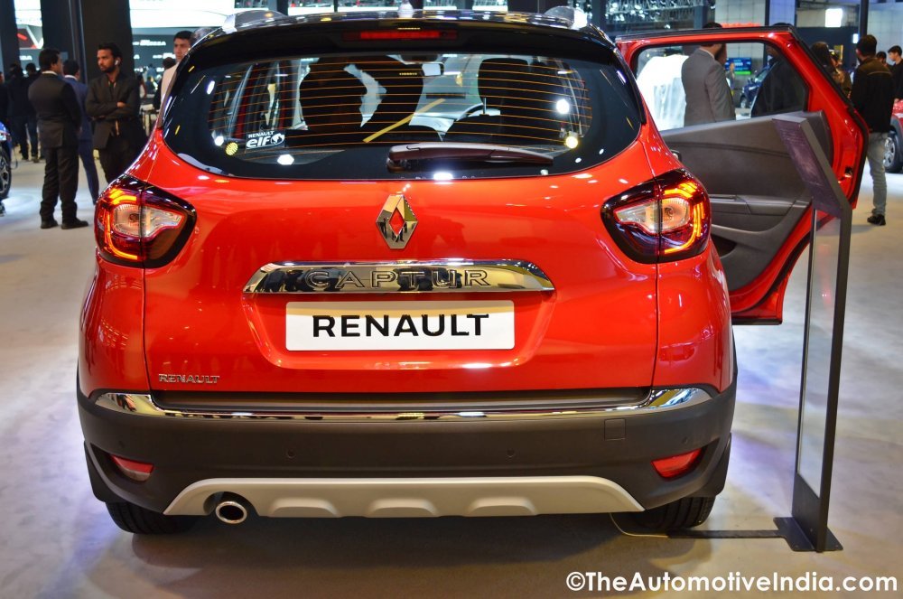 Renault-Captur-Rear-Auto-Expo-2020.JPG