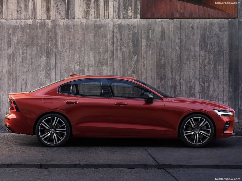 Volvo-S60-2019-1024-0e.jpg