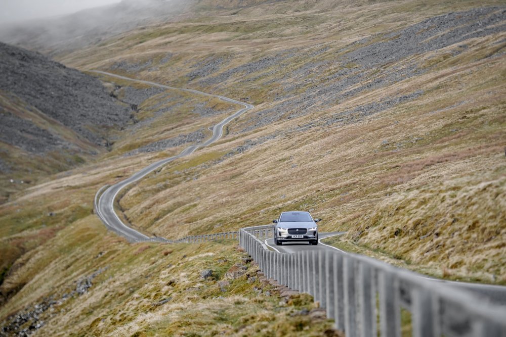 Jaguar-I-Pace- Great Dun Fell-2.jpg