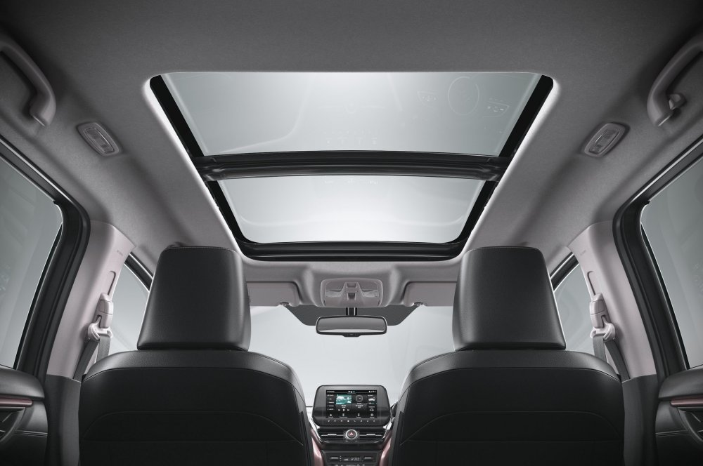 Maruti-Suzuki-Grand-Vitara-2022-Sunroof.jpg