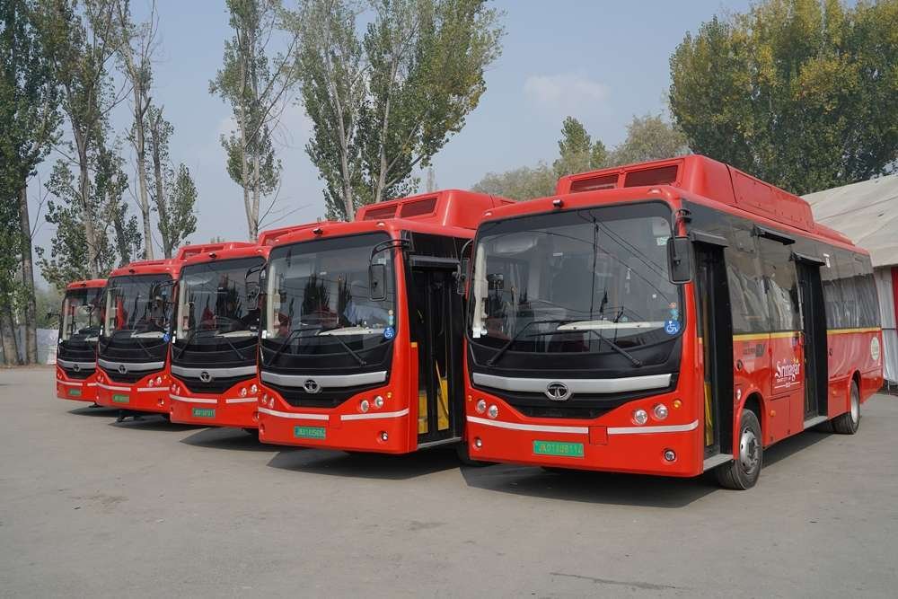Srinagar Smart City takes the green route with Tata Motors Ultra EV electric buses .jpg