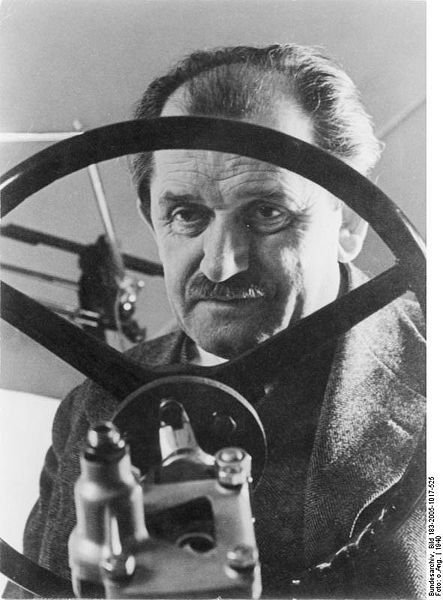 Ferdinand_Porsche.jpg