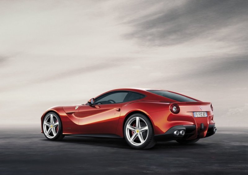 Ferrari_F12berlinetta_3.jpg