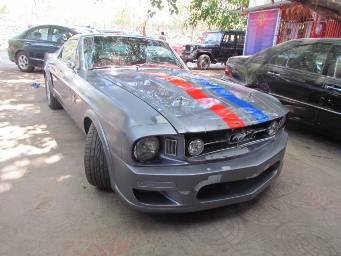 Classic Ford Mustang Mumbai.jpg