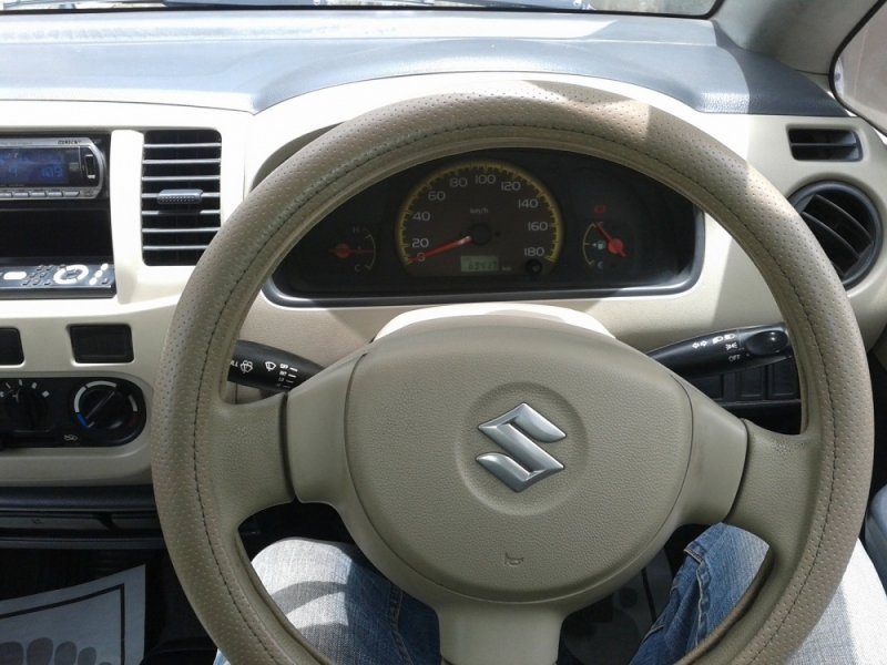 Interior.jpg