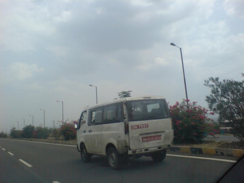 new-tata-ace-spy-shots.jpg