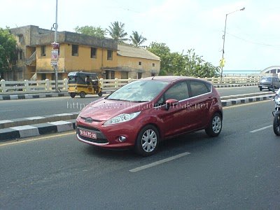 Euro_Ford_Fiesta_hatchback_India-3.jpg