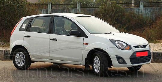 2013-Ford-Figo-Hatchback-Facelift1.jpg