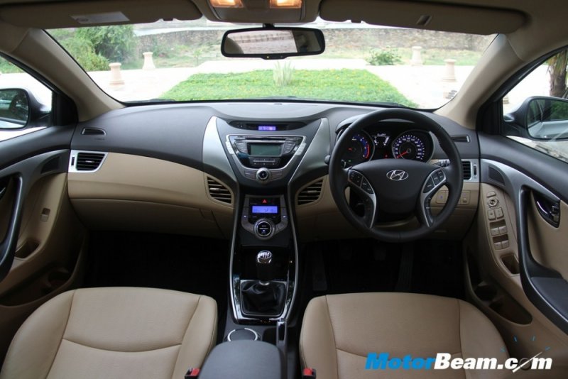 Hyundai-Elantra-Interiors.jpg