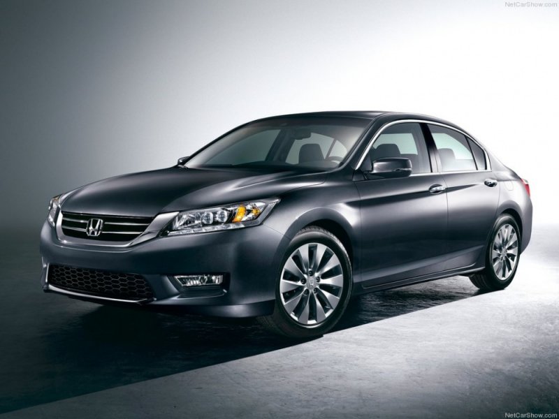 Honda-Accord_2013_1024x768_wallpaper_01.jpg