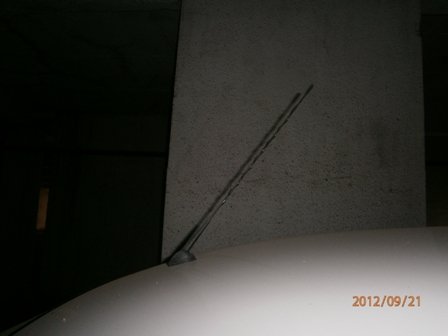 roof antenna.JPG