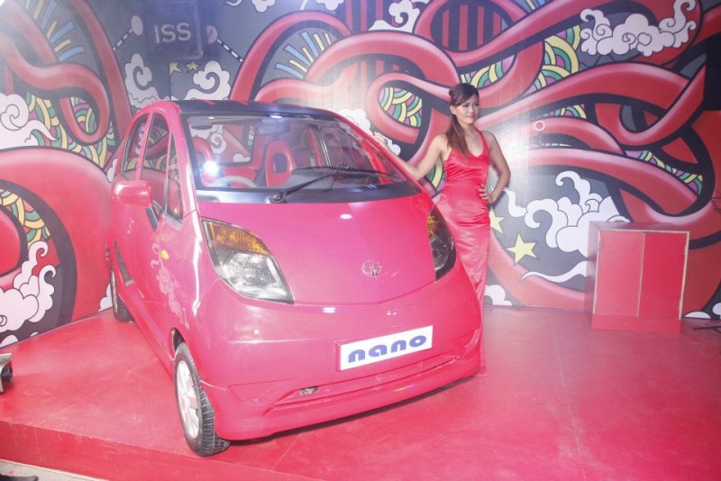 Tata-Nano-Studio-Edition-2.jpg