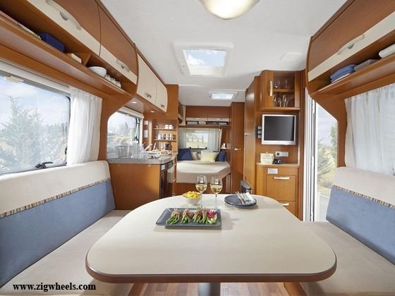 hymer-sporting-style-465-interior.jpg