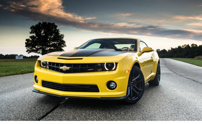 2013-Chevrolet-Camaro-1LE-Front-Low-main_rdax_646x396.jpg