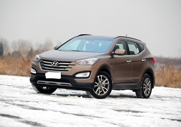 hyundai-santa-fe.jpg