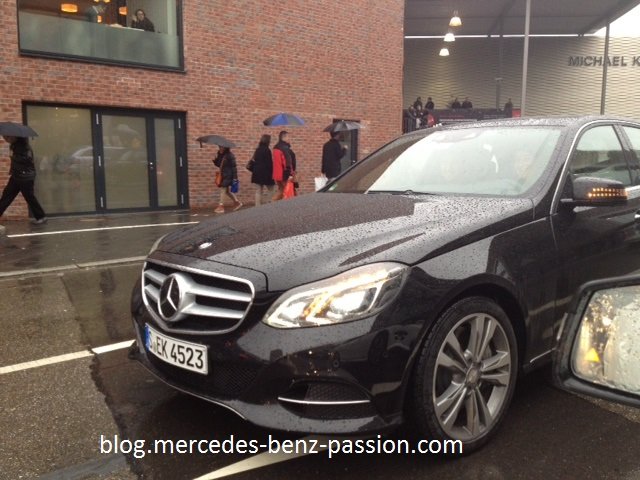 2013-Mercedes-E-Class-faceift-real-world-pictures-4.jpg