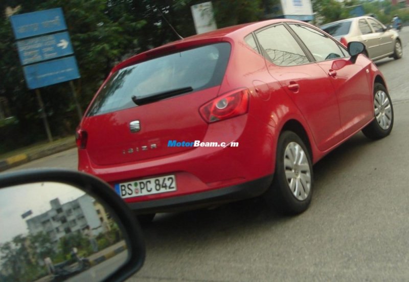 Seat Ibiza.jpg