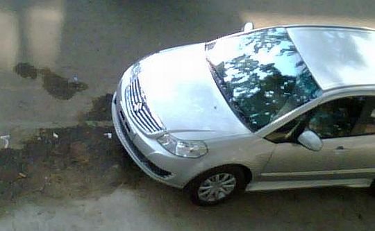 India-spec-2013-Maruti-Suzuki-SX4-Facelift-Spyshot-2.jpg