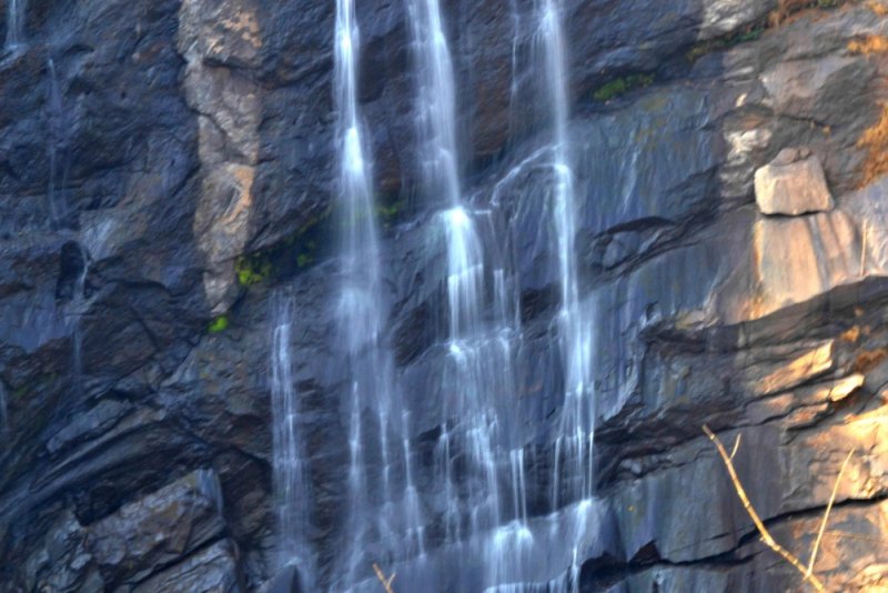 vallera falls.jpg