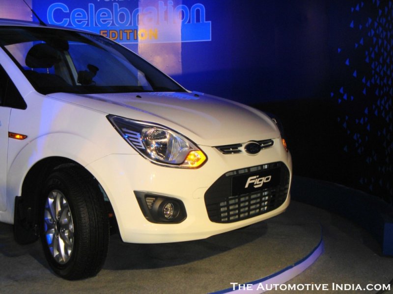 Ford-Figo-Celebration-Edition-6.jpg