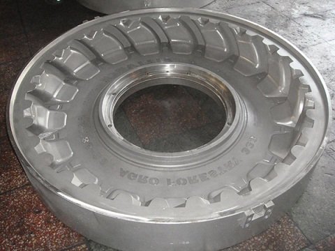 Agricultural-Tyre-Mould.jpg