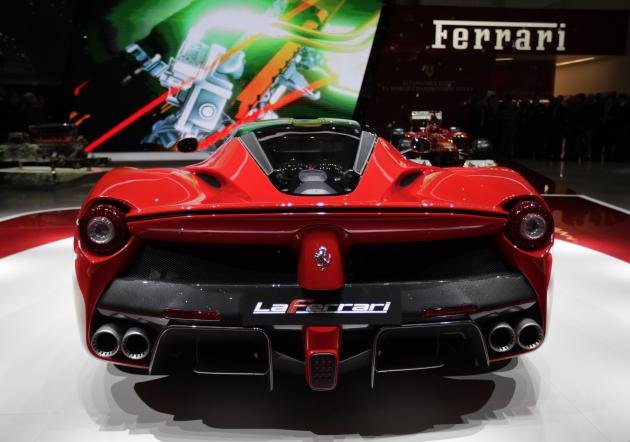 laferrari back.jpg