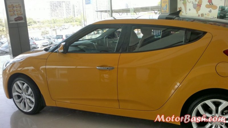 Hyundai-Veloster-India_06.jpg