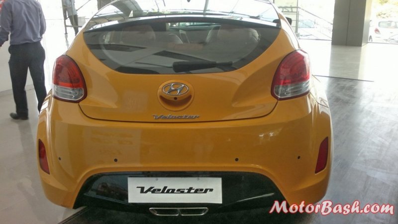 Hyundai-Veloster-India_03.jpg