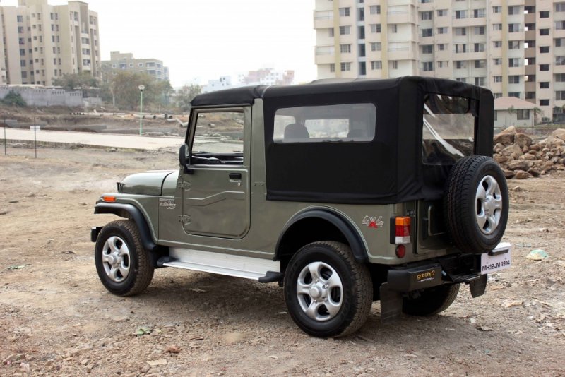 Mahindra Thar CRDe 6.jpg