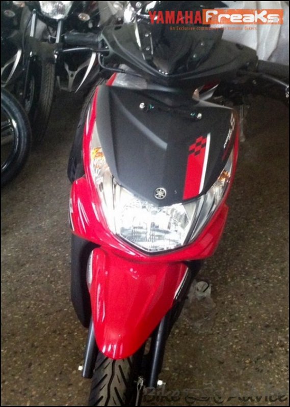 Yamaha-Ray-Z-spied-red-black-front.jpg