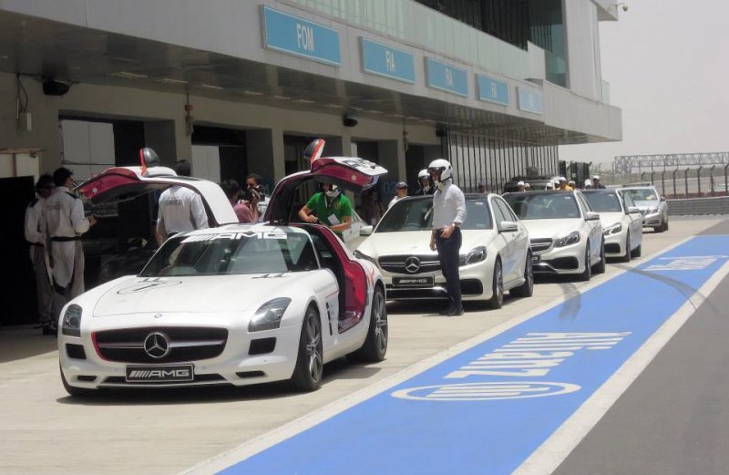 Mercedes-Benz-E-Class-Buddh-Circuit-7.jpg