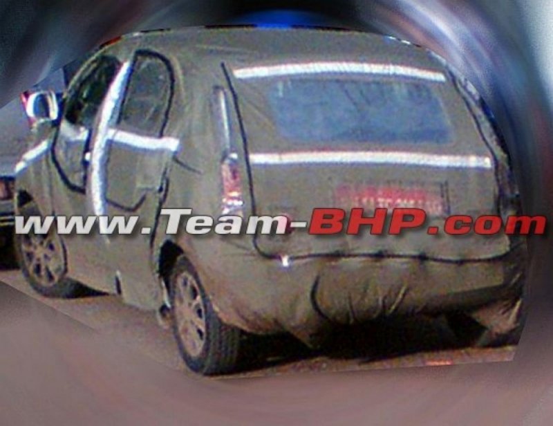 2014-Tata-Vista-spotted-testing-rear-three-quarter-1024x787.jpg