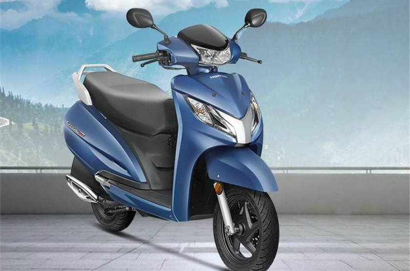 2018-Honda-Activa-125-Launched-At-Rs.-59621-Gets-LED-Headlamp.jpg