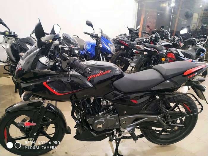 2019-bajaj-pulsar-sales-march-2019-220-180-150-200-4.jpg