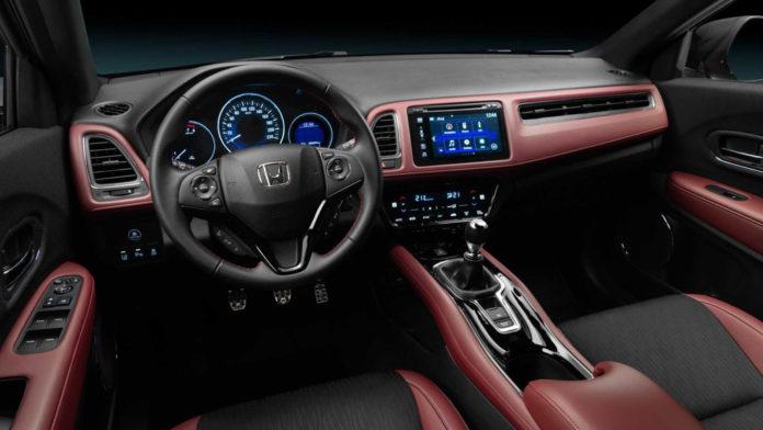 2019-Honda-HR-V-Sport-Interior-696x392.jpg