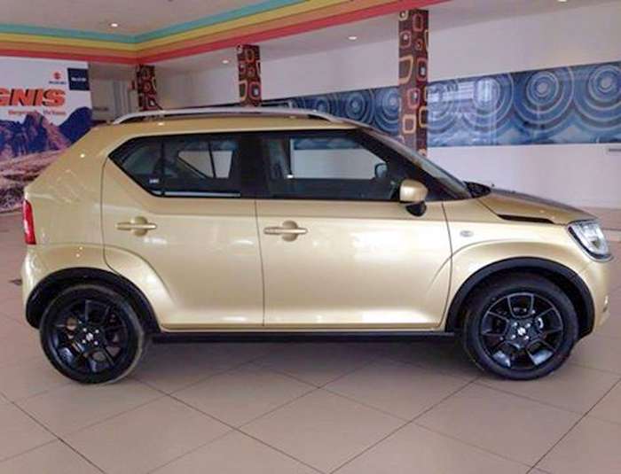 2019-maruti-ignis-roof-rails-dealer-launch-price-2.jpg