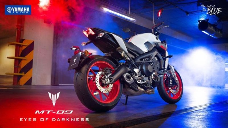 2019-Yamaha-MT-09-launched-in-India-rear.jpeg