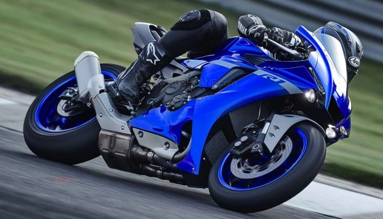 2020-yamaha-r1-debut-photos-launch-india-price-12-750x430.jpg