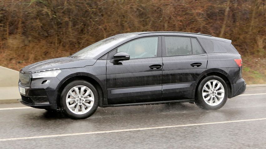 2021 Skoda Enyaq spied-5.jpg