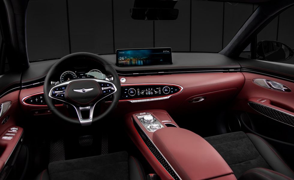 2022-genesis-gv70-sport-interior-1603932743.jpg?crop=0.jpg