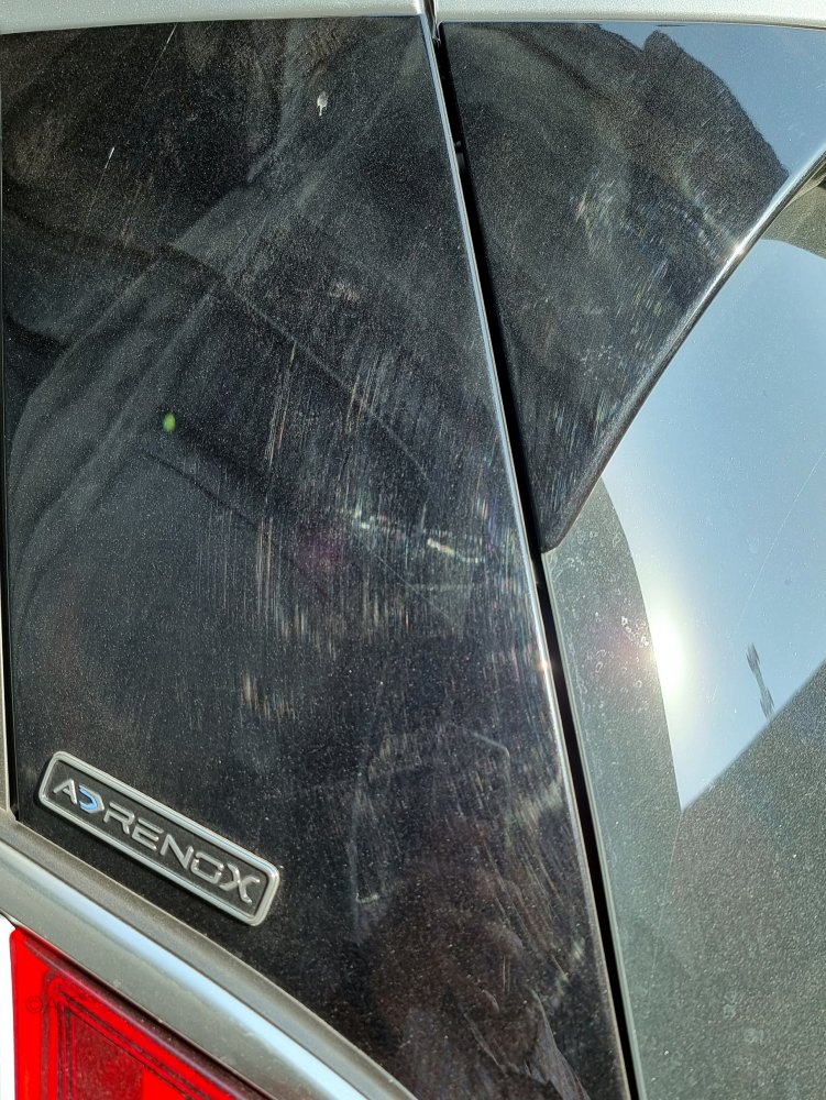 4 Mahindra XUV700 D Pillar Swirl Marks.jpg